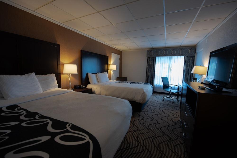 La Quinta Inn By Wyndham Lynnwood Extérieur photo