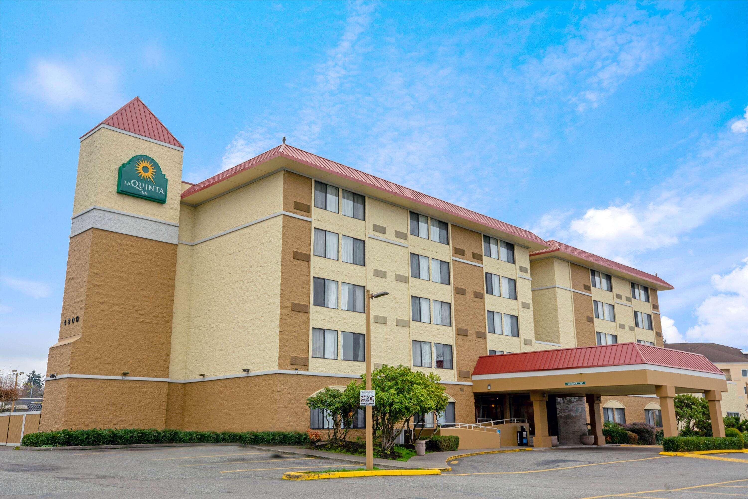 La Quinta Inn By Wyndham Lynnwood Extérieur photo