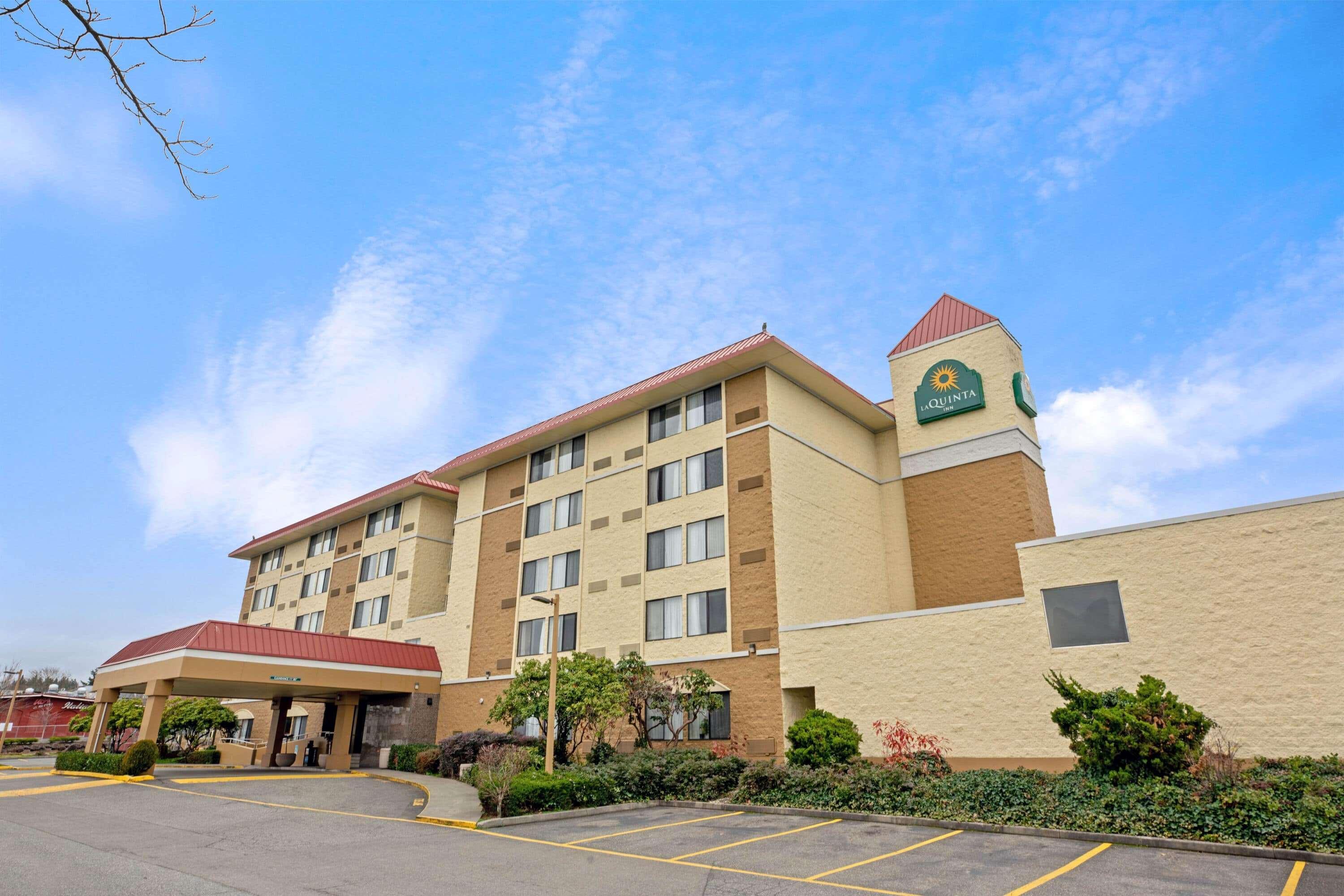 La Quinta Inn By Wyndham Lynnwood Extérieur photo