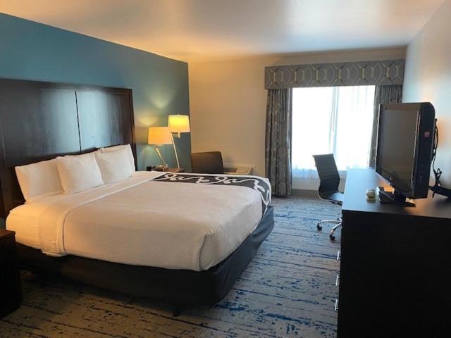 La Quinta Inn By Wyndham Lynnwood Extérieur photo