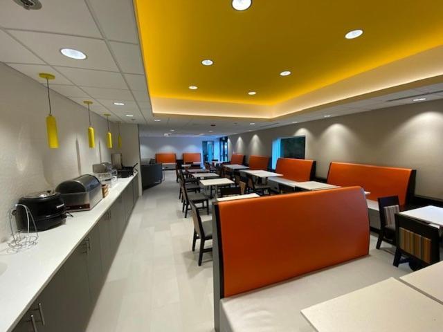 La Quinta Inn By Wyndham Lynnwood Extérieur photo