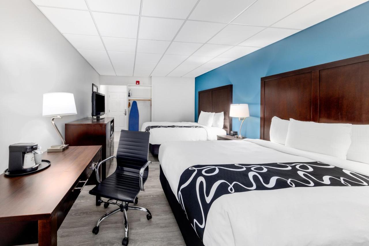 La Quinta Inn By Wyndham Lynnwood Extérieur photo