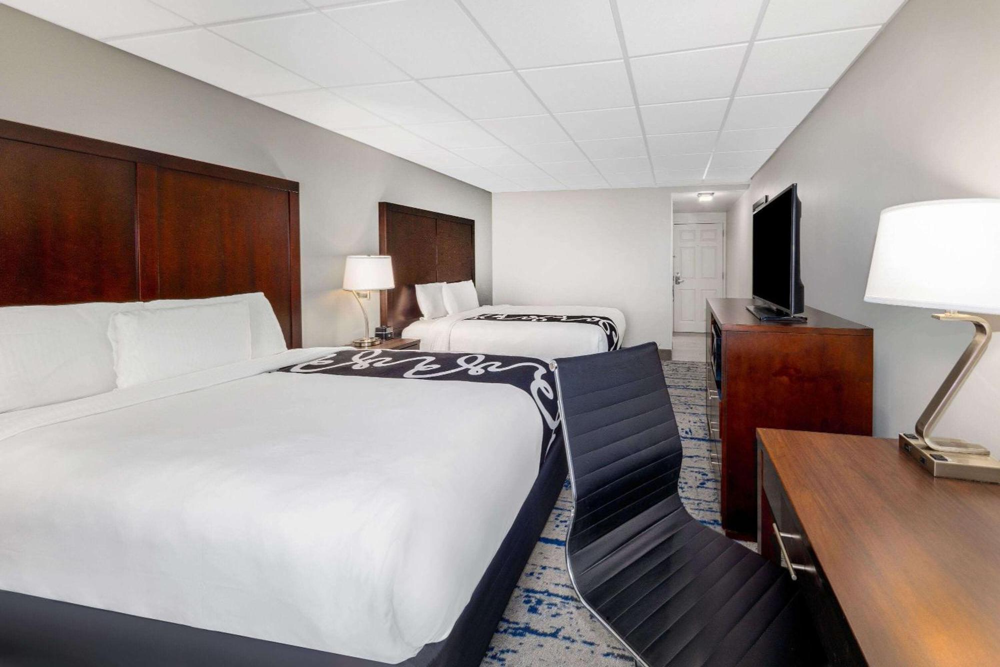 La Quinta Inn By Wyndham Lynnwood Extérieur photo